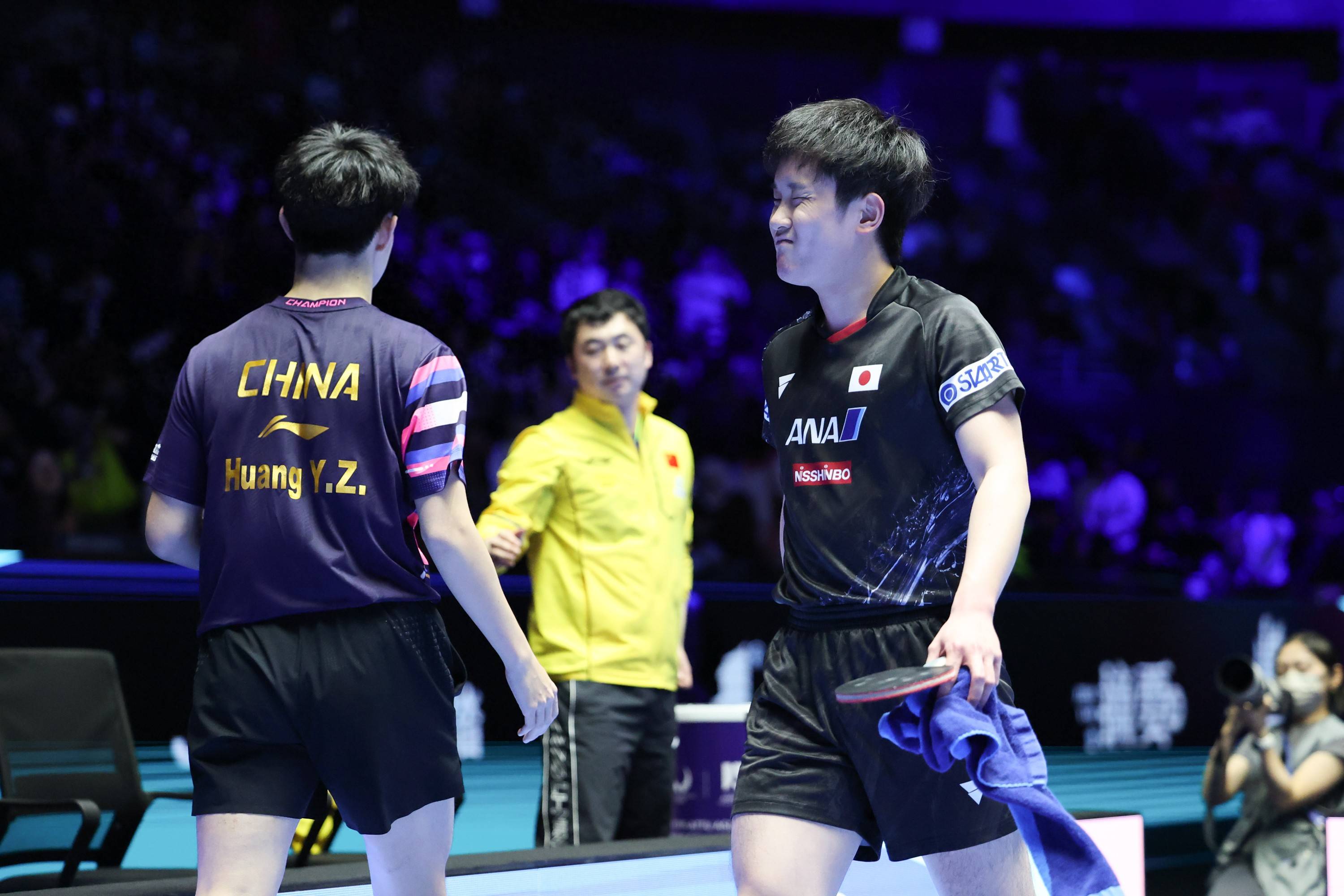 开云体育登录-亚洲杯选手爆冷获胜，专家预测失准