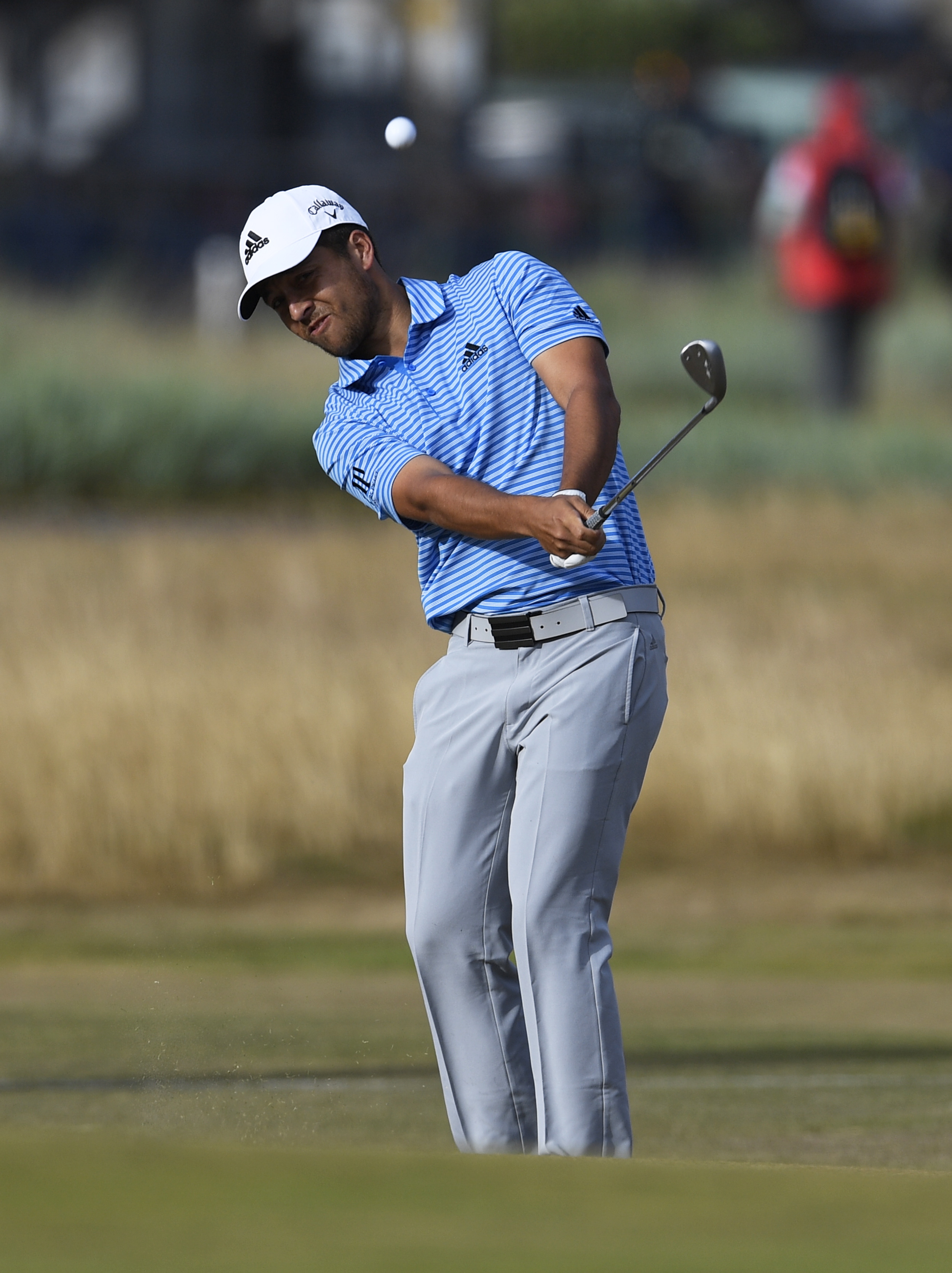 高尔夫选手刷新世界纪录，震撼全场的简单介绍