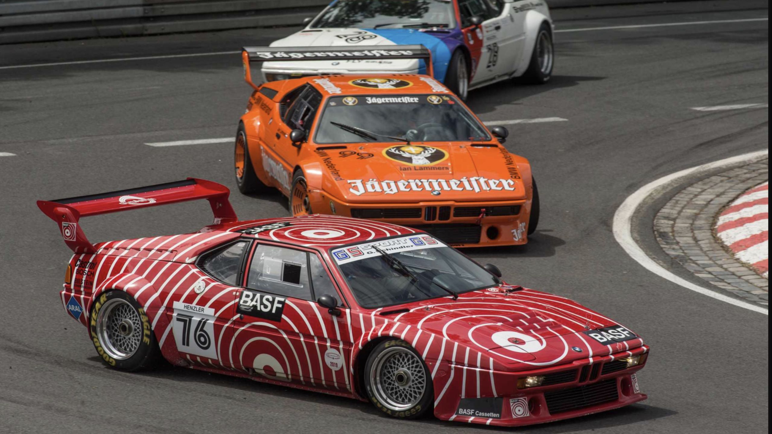 冷门频出!赛车战况跌宕起伏的简单介绍 冷门频出!赛车战况跌宕起伏的简单介绍