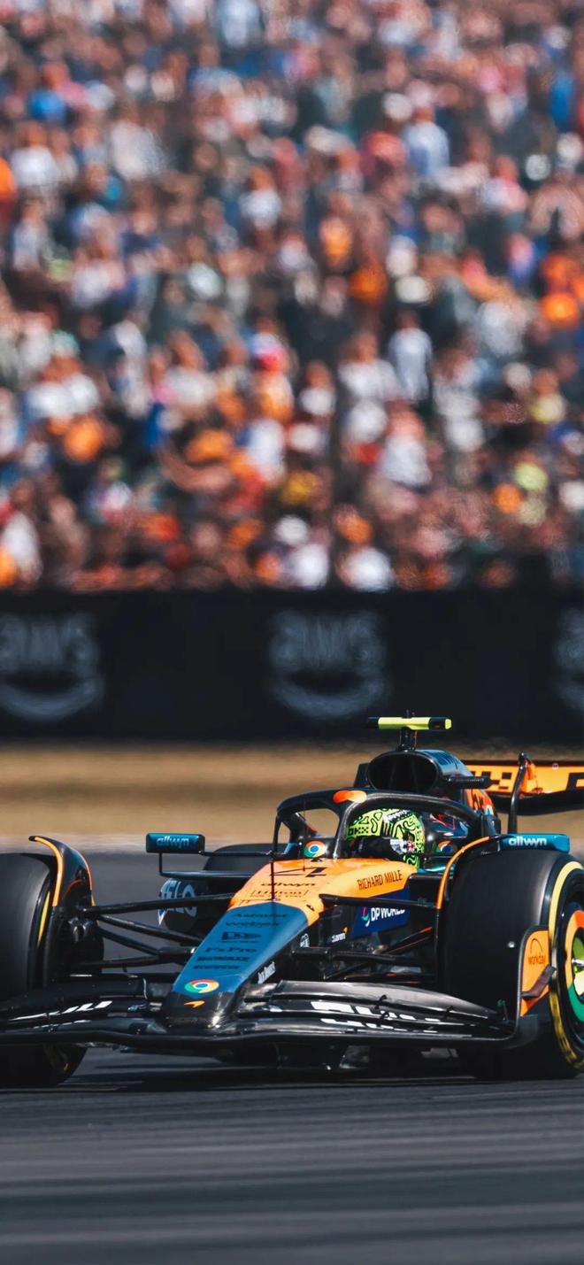 威廉姆斯险胜法拉利,维斯塔潘点燃赛场 威廉姆斯险胜法拉利,维斯塔潘点燃赛场