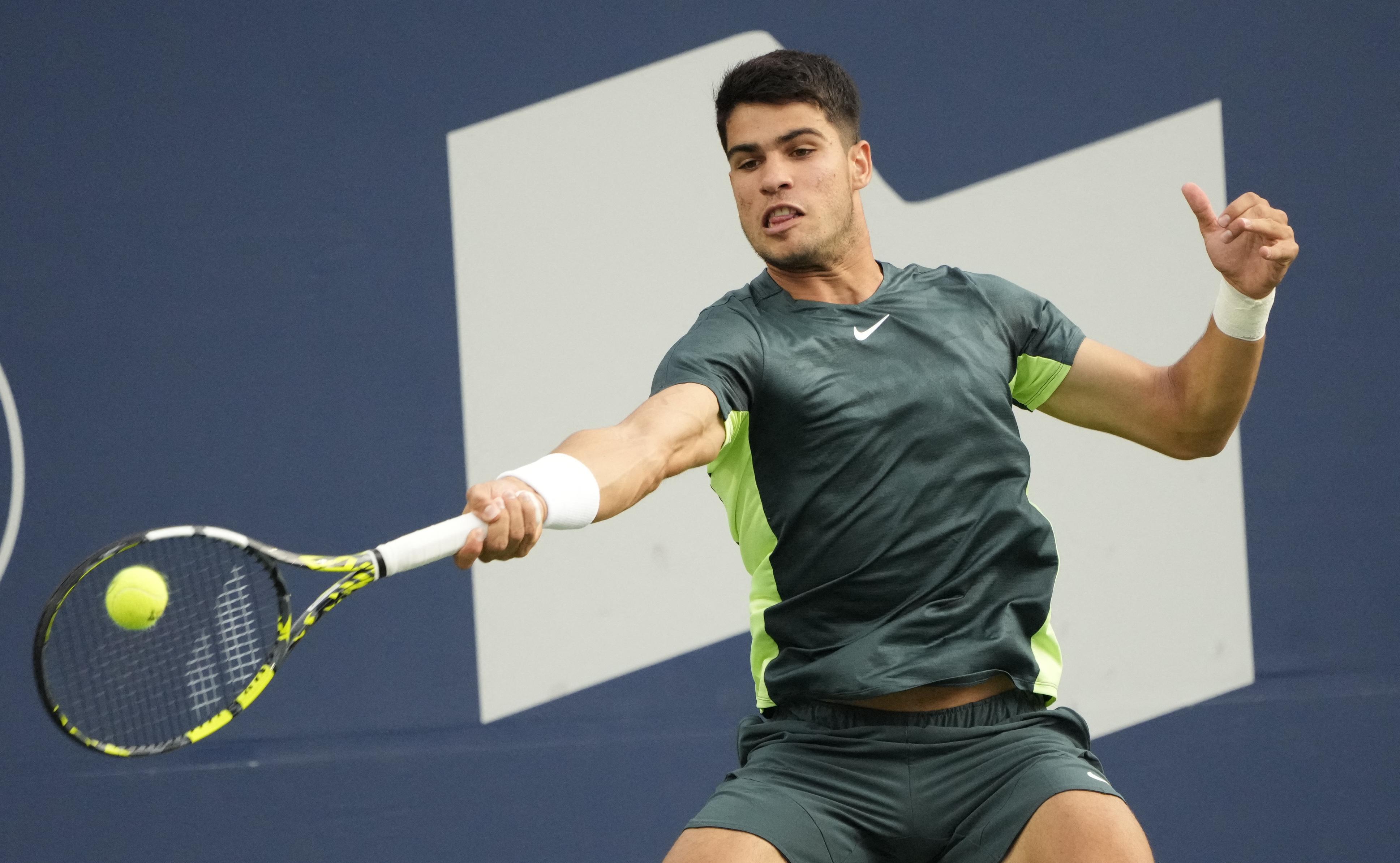 拉沃尔杯轻取戴维斯杯，德约科维奇点燃赛场