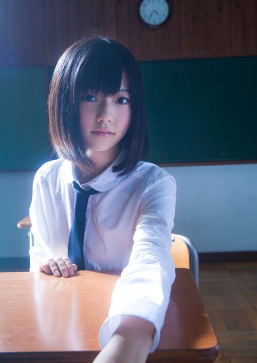 跨越界限的制胜球,奥亚尔萨瓦尔在罗马对阵克罗地亚的非典型对决中定义英雄