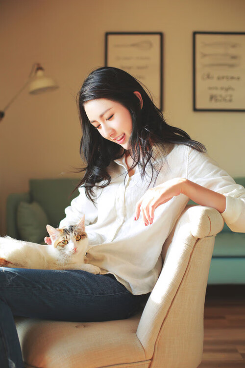 开云体育登录-当活塞战术驶入F1赛道，勒布朗·詹姆斯如何用篮球智慧进站超越尼克斯